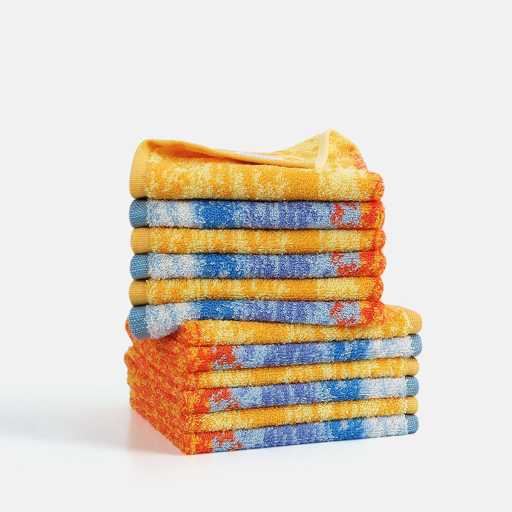 Infuse a touch of rustic charm into your kitchen or tea time with our Wheat Field series 12-piece washcloth set. Each washcloth measures 35cm x 35cm, decorated with golden hues and earth tones, perfect for both drying and decorative purposes.