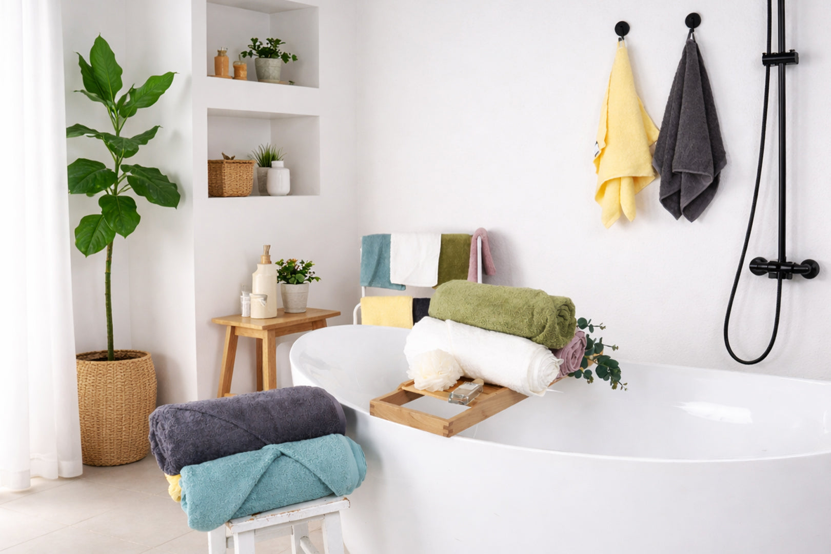 How to Organize Your Linen Closet Like a Pro