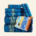 Set of 8 towels with artistic patterns and lifecycle labels to remind you to change them